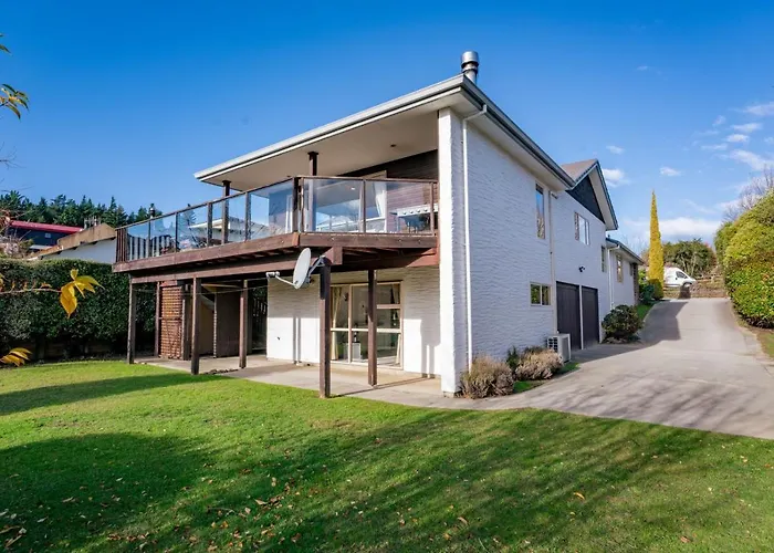 Scaife Place - Holiday home *