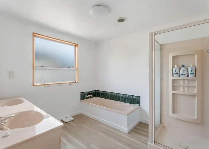 Scaife Place - Holiday home Wanaka