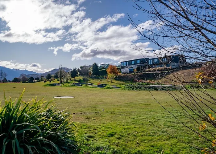 Scaife Place - Holiday home
