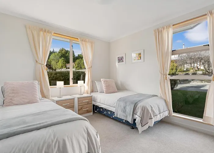 Scaife Place - Holiday home