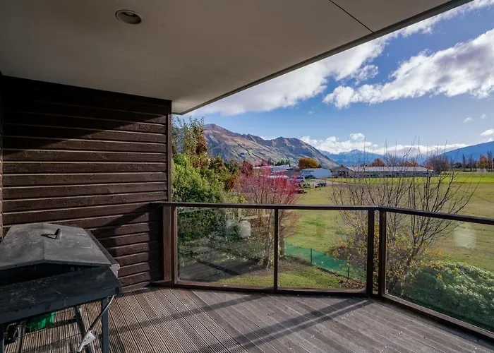 Holiday home Scaife Place - Wanaka